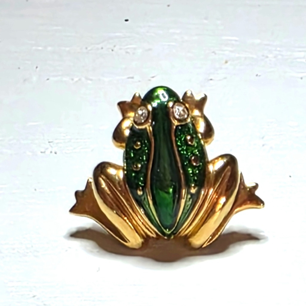 Avon Vintage Gold and Green Frog Brooch